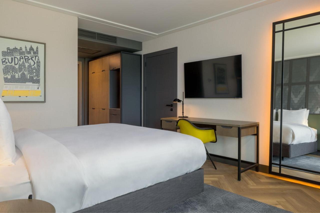 Four Points By Sheraton Budapest Danube Exterior photo