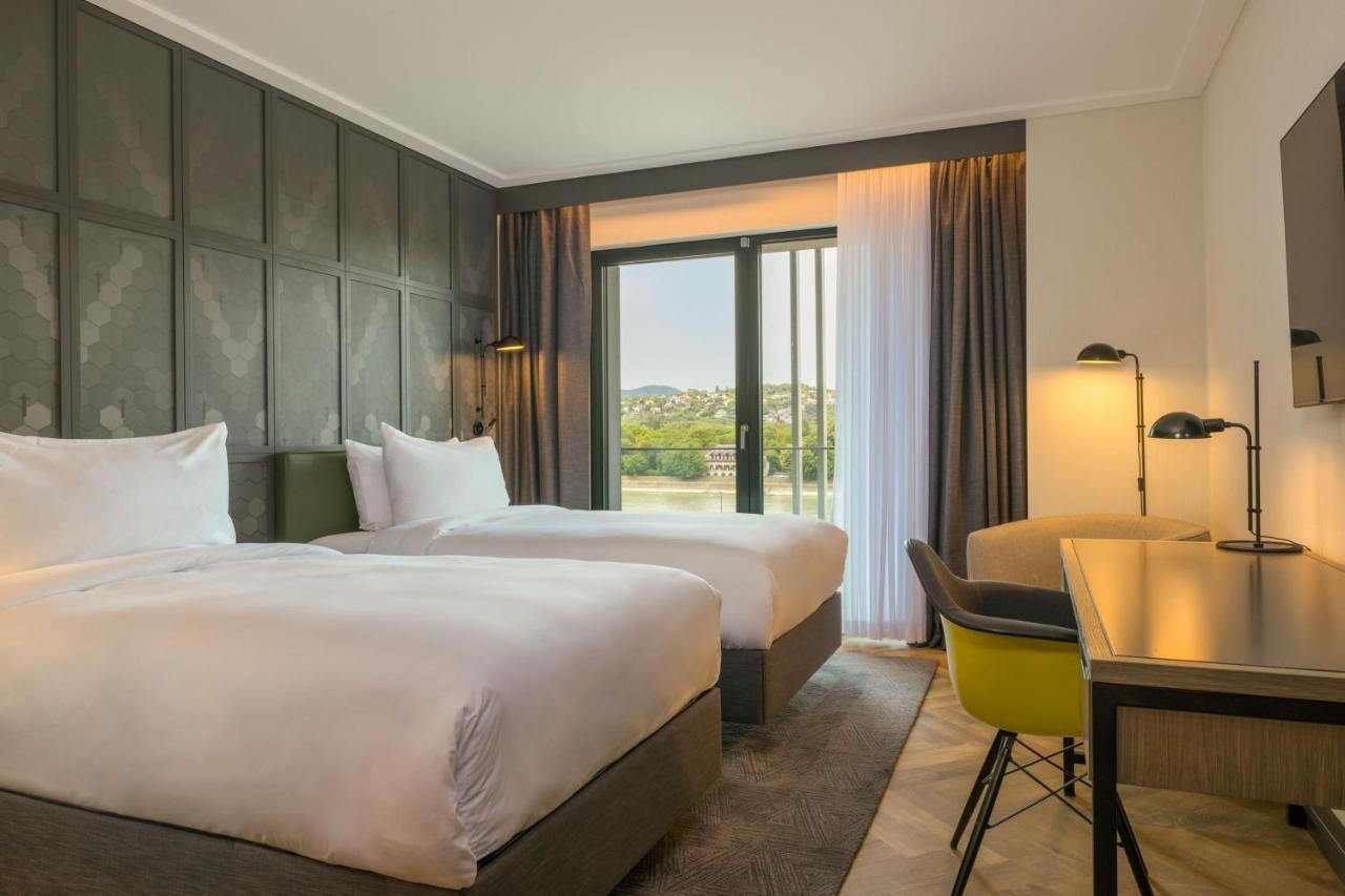 Four Points By Sheraton Budapest Danube Exterior photo